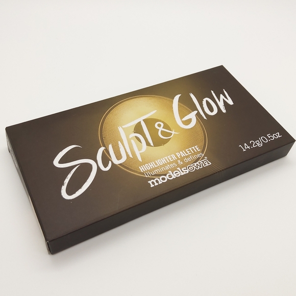 MODELS OWN Sculpt & Glow Highlighter Palette NIB Gold Spotlight 03 - Picture 9 of 9